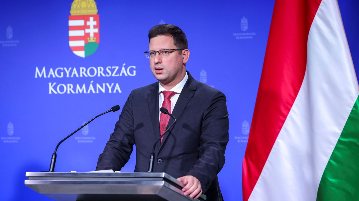 Gulyás Gergely bejelentette: februárban óriási pedagógus-béremelés jön Magyarországon