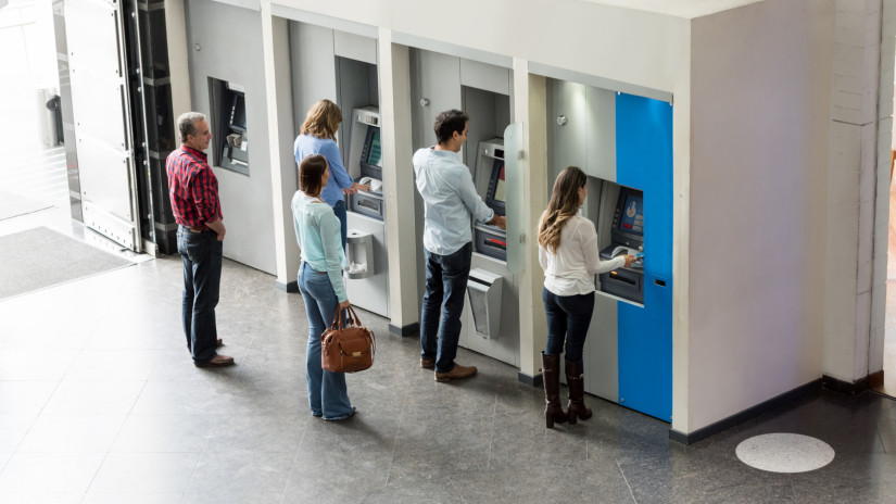 Óriási meglepetés érheti a magyarokat az ATM-eknél: sokan nem is gondolnak erre készpénzfelvételkor