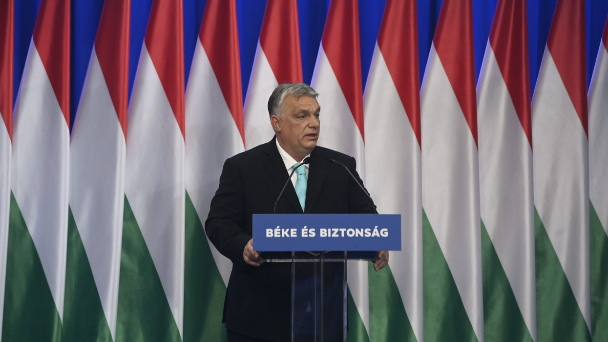 Budapest, 2023. február 18.Orbán Viktor miniszterelnök évértékelõ beszédét tartja a Várkert Bazárban 2023. február 18-án.MTI/Koszticsák Szilárd
