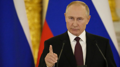 Méregdrága ajándékot adott Putyin Kim Dzsong Unnak: mire készülhet az orosz elnök?