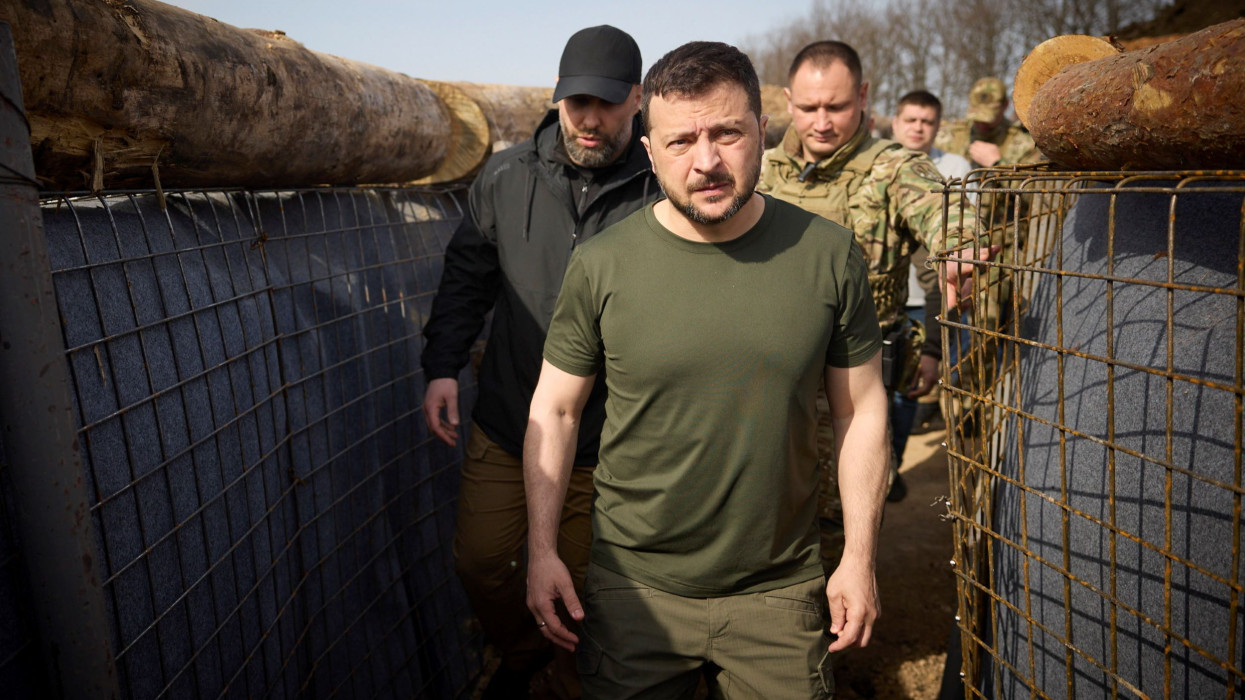 Leleplezték Zelenszkij merénylőjét: ő akarhatta megölni az ukrán elnöket az orosz titkosszolgálattal