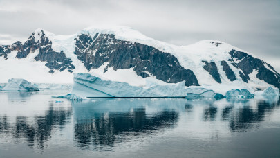 Brutális, 3 méteres tengerszint-emelkedés jöhet: összeomlás szélén a Végítélet-gleccser?