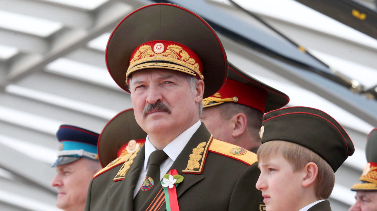 Radikális lépésre szánta el magát Aljakszandr Lukasenka: tovább éleződik a feszültség