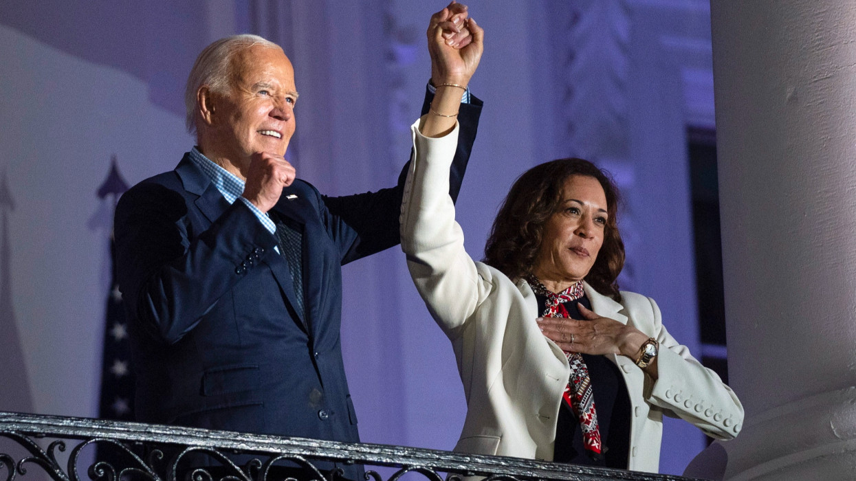 Megtartotta első nyilvános beszédét Joe Biden alelnöke: mit várhatunk Kamala Harristől?