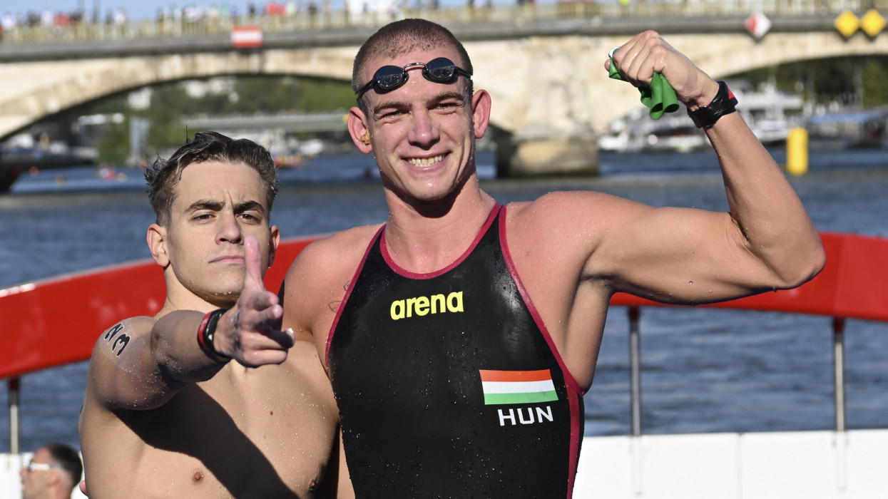 Dupla dobogó Párizsban! Rasovszky Kristóf olimpiai bajnok, Betlehem Dávid bronzérmes nyíltvízi úszásban