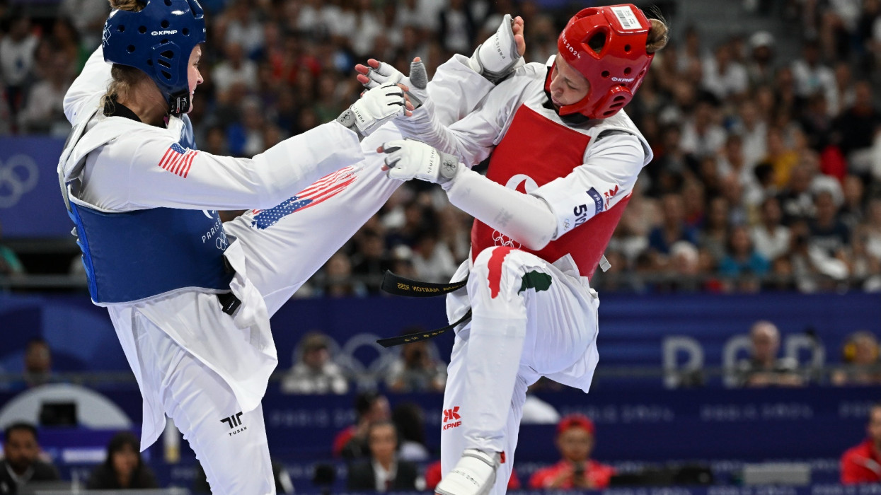 Párizs 2024: Márton Viviána elődöntőbe jutott taekvondóban, harcolhat az éremért