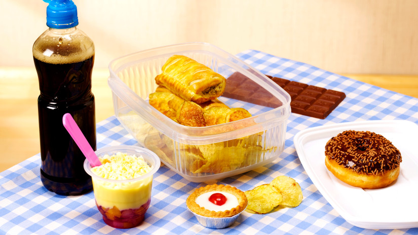 Sokkoló, ami kiderült sokak kedvenc élelmiszereiről: kongatják a vészharangot, veszeélyes lehet ezeket fogyasztani