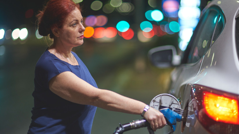 Most érkezett! 30 literes tankolási korlátot vezettek be itthon: a benzinre és a gázolajra egyaránt érvényes