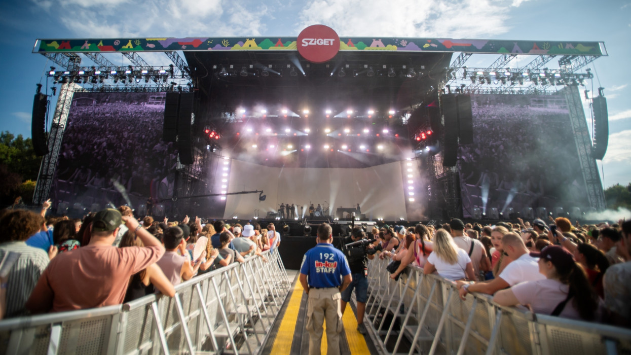 Megszólalt a Sziget a Kneecap kitiltása után: a cancel culture és a bojkottok nem jelentenek megoldást