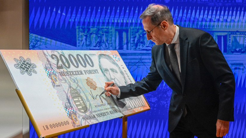 Egyre sürgetőbb a forintreform: érme lehet az 500-asból, jöhet a 50 ezres és 100 ezres bankjegy?
