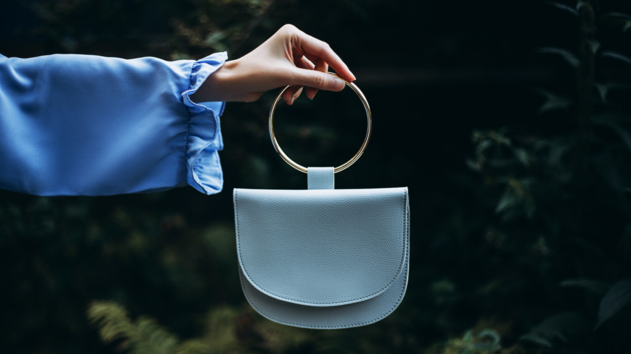 A divatipar sötét szezonja: a luxusmárkák szó szerint a túlélésért harcolnak