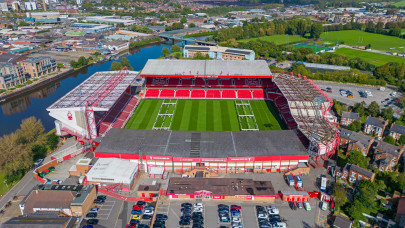 Úgy cserélnek edzőt, mint más zoknit: újra trénert váltott a Nottingham Forest