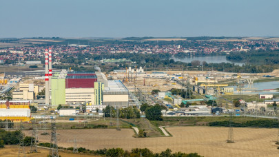 Borulhat a rezsicsökkentés: több ezer magyar háztartás áramellátása kerülhet veszélybe