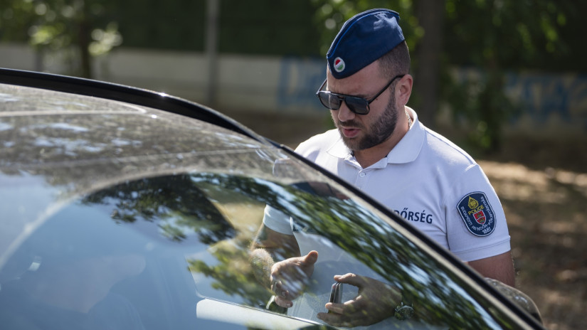 Már 13 ezer magyar autóson kattant a bilincs: sokan nem is tudják, de ez ma már bűncselekmény