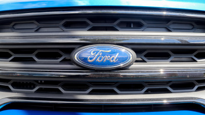 Teszten a Ford világújdonsága: így repeszt terepen a villany-Ranger