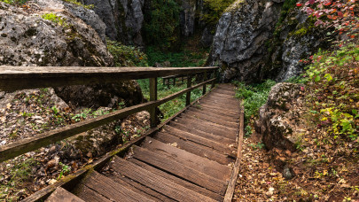 Vége a lezárásnak, újra nyitva az ikonikus szurdok: vadiúj élmények is várnak + Fotók