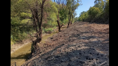 Döbbenetes fotókon: szőnyegbombozással is felér, amit a vízügy ezzel a folyónkkal művelt