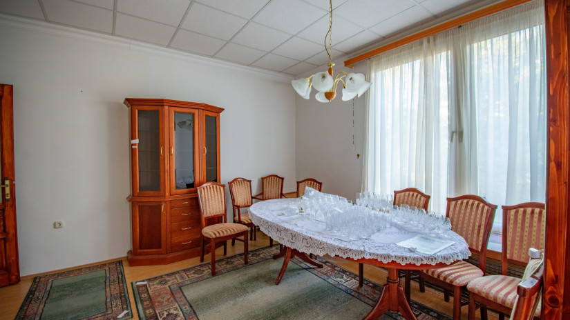 Egykor a fényűzés szimbóluma volt: kiderült, mi épülhet a bezárt balatoni luxushotel helyén