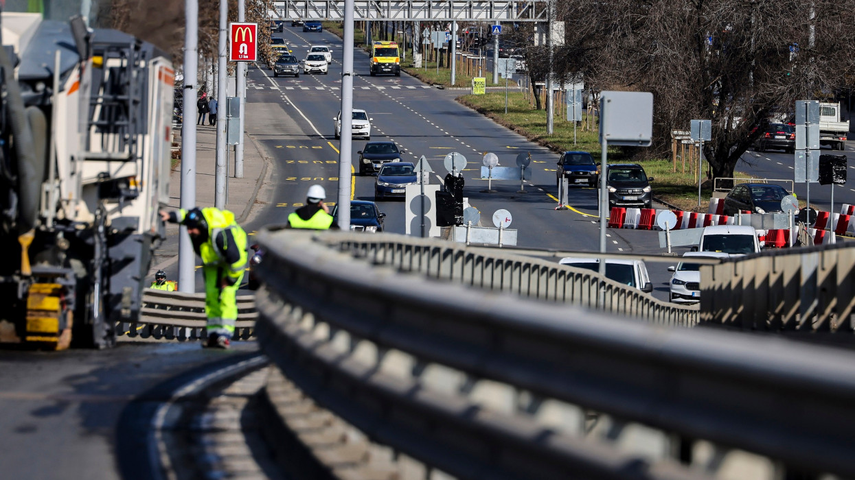Itt a budapesti gigafelújítás következő üteme: erre készülhetnek az autósok október végétől