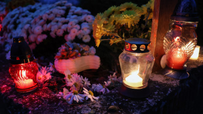 Komoly dolog derült ki a halottak napi mécsesekről: erről tudj, amikor meggyújtasz egyet a temetőben