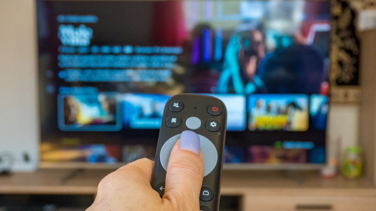 Ennyibe kerül ma a sorozatfüggőség: brutálisan elszálltak a streaming árak Magyarországon