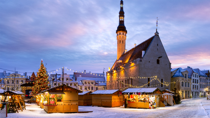 Tallinn karácsonyi vásár 2025: helyszínek, dátumok, tudnivalók