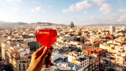 Dübörög az alkoholturizmus: ki nem találod, hova járnak berúgni az észak- és nyugat-európai turisták