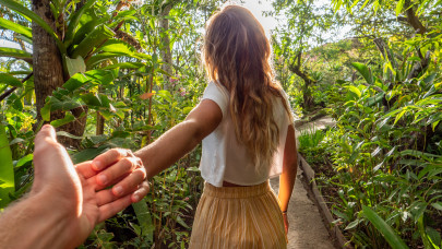 Hihetetlen, milyen luxus nászutakra járkál a magyar elit: ezek a legtrendibb célpontok most