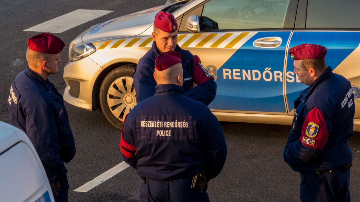 Döbbenetes bűncselekmény: újszülött csecsemőt rabolt egy nő a VIII. kerületből, majd magára hagyta