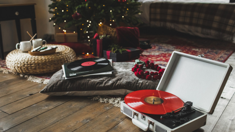 Kvíz: Már hetek óta a karácsonyi számokat dúdolod, kisujjadban vannak az ünnepi zenék? Lássuk, hogy muzsikálsz ezen a kvízen!