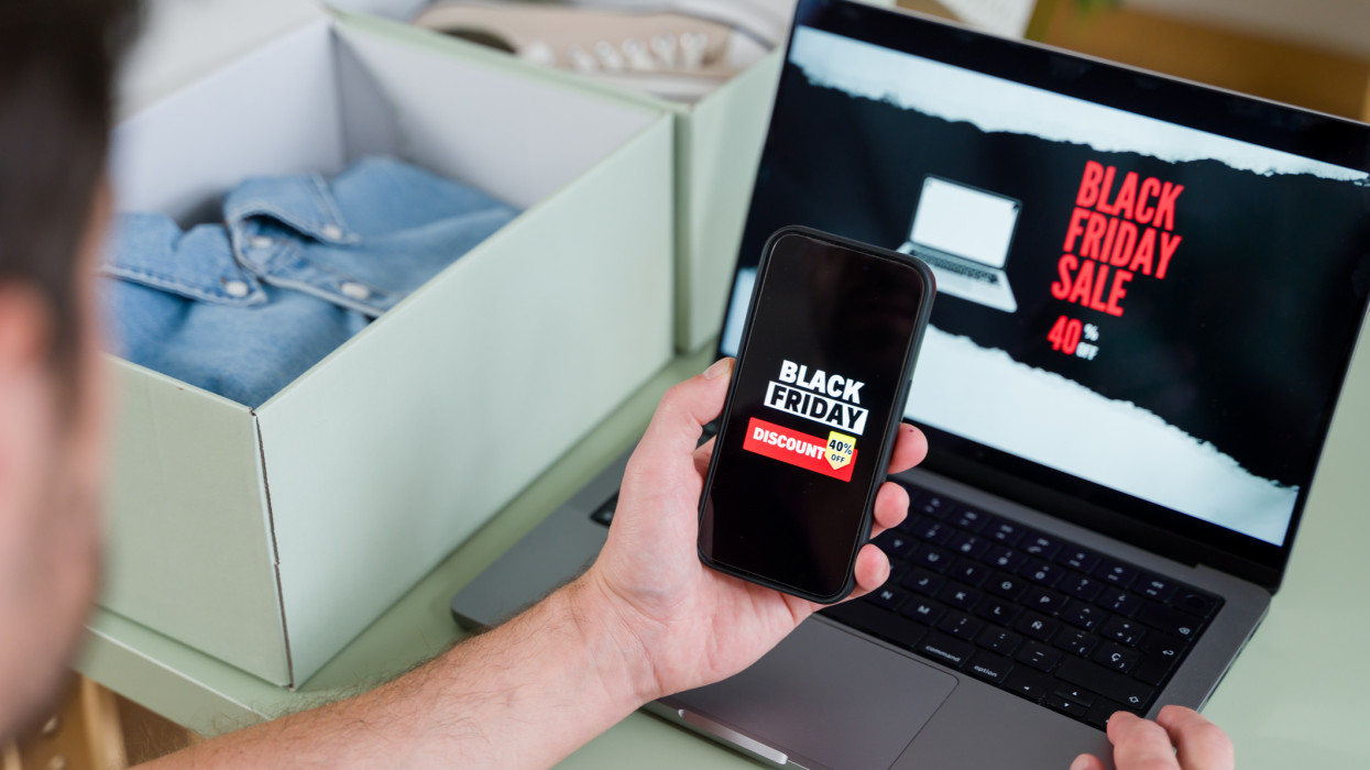 Lehullt a lepel a vásárlás &quot;ünnepéről&quot;: valódi akciózási dömping, vagy bolondok aranya a Black Friday?