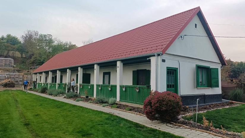 Düledező vályogházból álomotthon: így lehet modern, komfortos tér a szűk parasztházból - hazai szakértő tanácsai