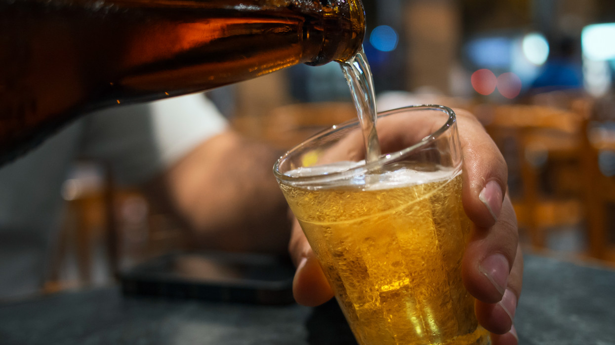 Sokkoló vallomást tett alkoholfüggőségéről Stohl András: azért ez egy nagyon kemény helyzet