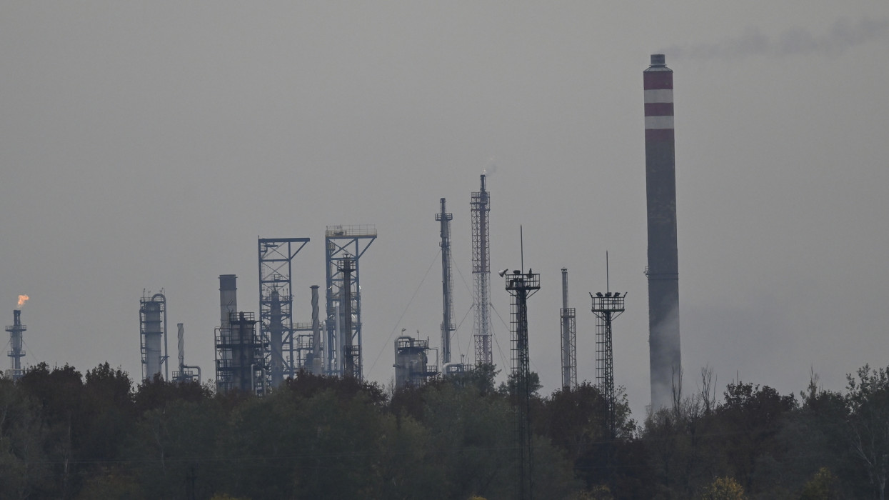 Már simán megengedhetnénk magunknak, hogy elengedjük az orosz olajat: itt az ideje a leválásnak?