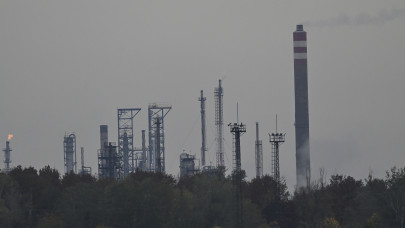 Már simán megengedhetnénk magunknak, hogy elengedjük az orosz olajat: itt az ideje a leválásnak?