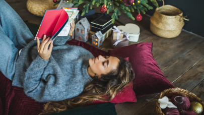 Már most iszonyatosan lefárasztott a karácsony? Itt van 6 tipp, amivel könnyen visszahozhatod magad - így tényleg feltöltve kesztheted 2026-ot