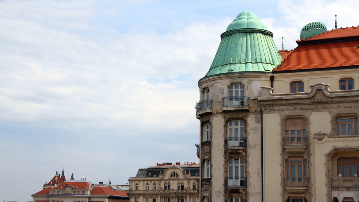 New York Times: háború dúl a budapesti gyógyfürdőkben a Gellért bezárása óta