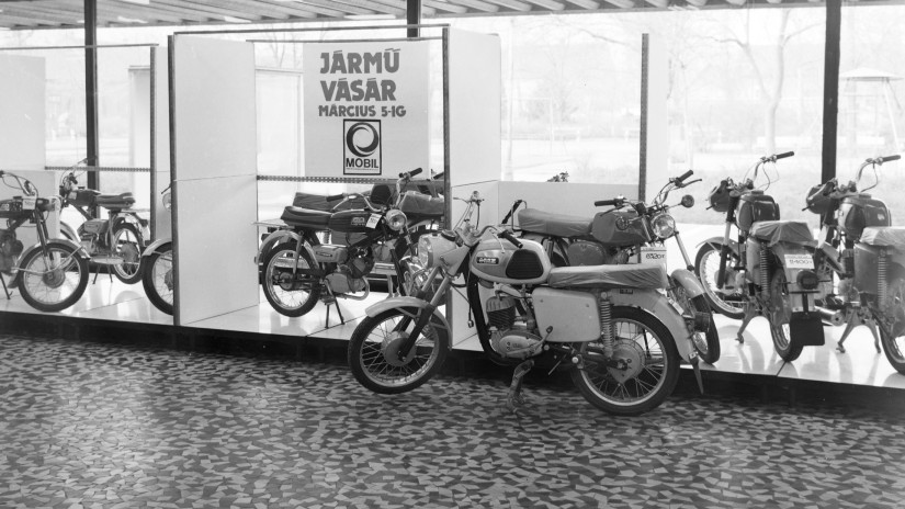 Te jó ég! 2 millió forintot is érhetnek ezek a régi Simson-motorok: bármelyik magyar garázsban lapulhat egy ilyen