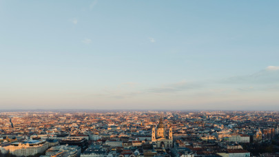 Betiltották a dohányzást egy balatoni településen: 30 ezer forintos bírság vár a cigizőkre