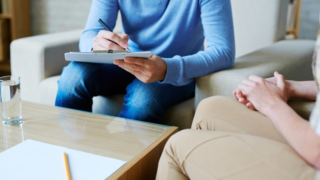 Drasztikusan nő a pénisztörések száma Magyarországon: ezért nagyon hibás a pornó is, ez az egyik legnagyobb baj