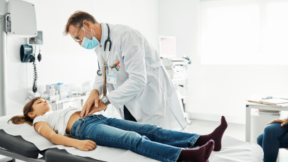 Még nincs vége: sokkoló irányt vett a budapesti tömeges ételmérgezés ügye - minden ebbe az irányba mutat