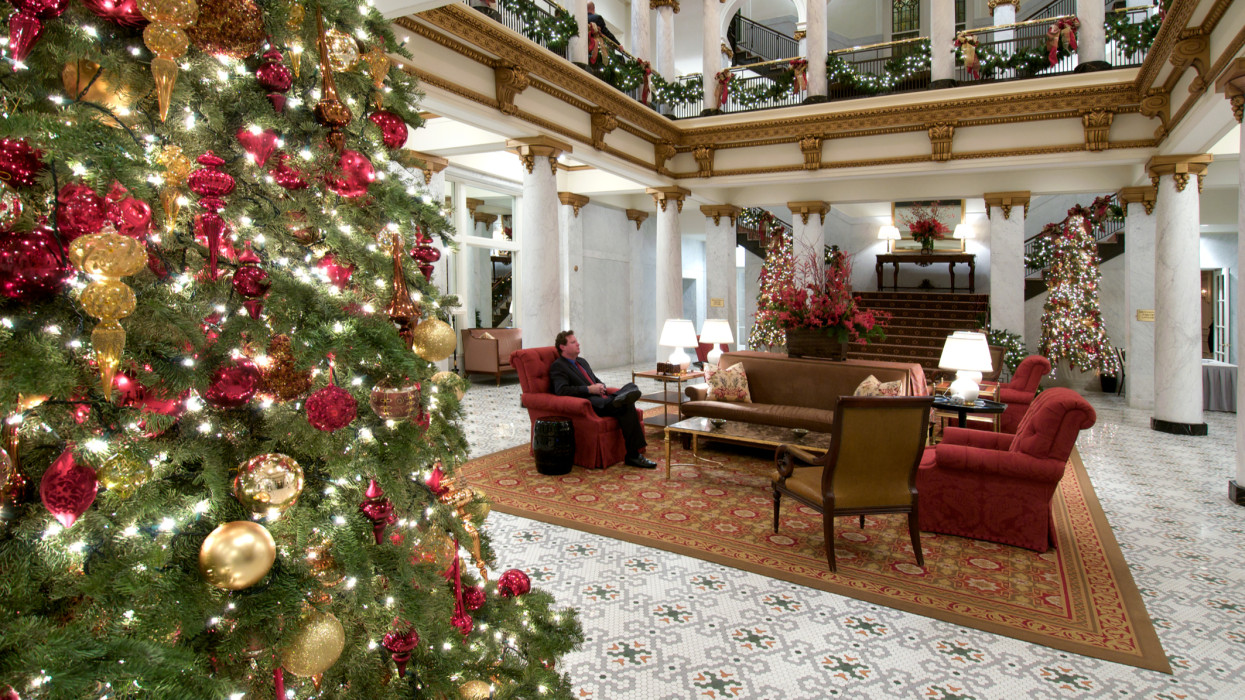 Özönlenek ide a magyarok 2025 karácsonyán: sokkal olcsóbb, mint otthon ünnepelni