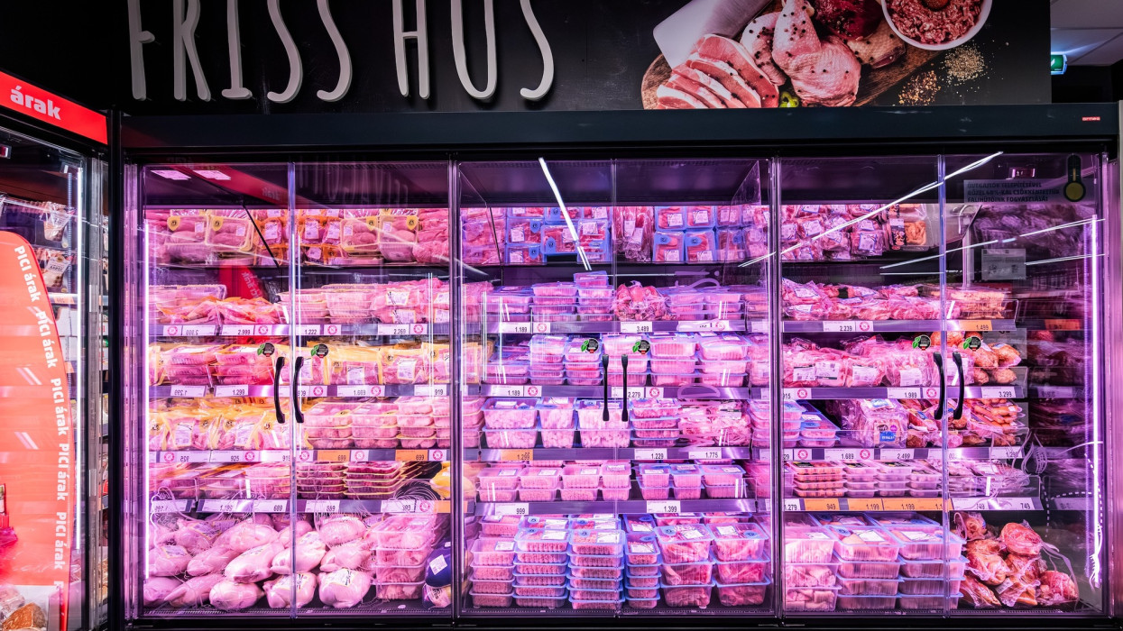 Ennyiből főznek idén a magyarok karácsonykor: kiderült, mennyit bírnak a családi kasszák