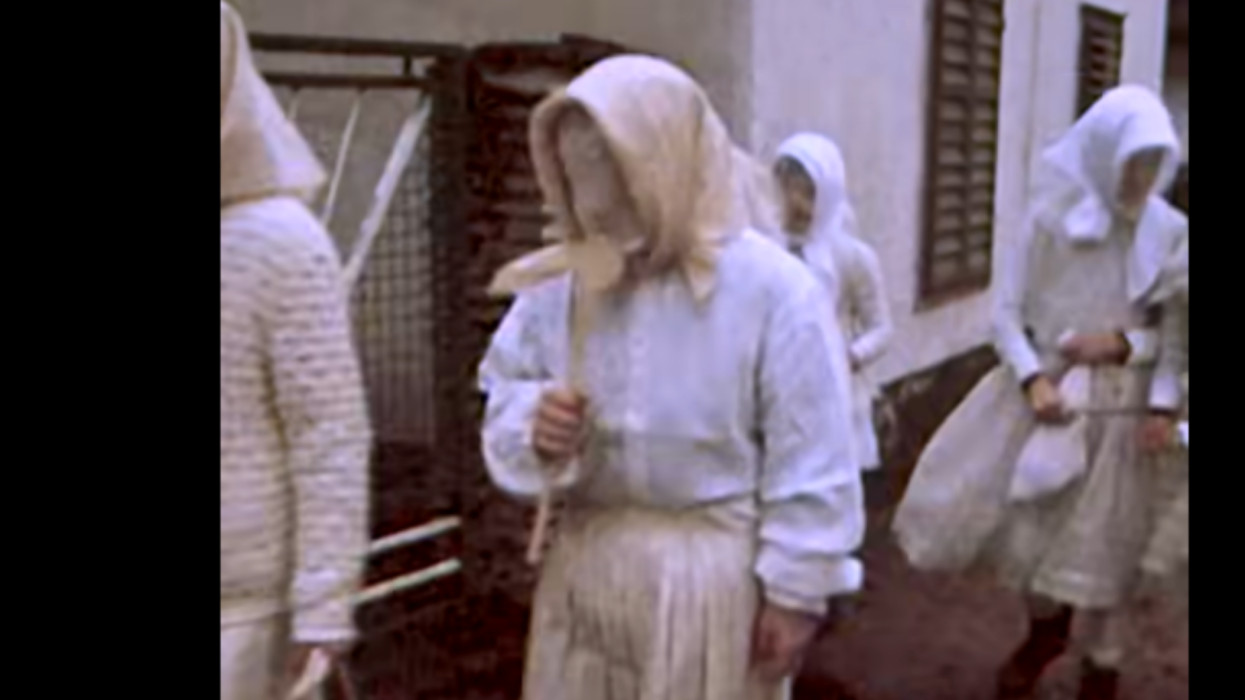 Hátborzongató felvétel került elő: így kísértettek Luca napján a magyar határ mentén