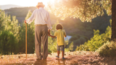 Kiszállt az állam az idősellátásból, de ezek a magyar falvak zseniális megoldást találtak a krízisre