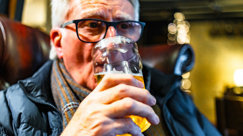 Elképesztő robbanás a hazai nyugdíjszámláknál: rengeteg magyar lépett, nem semmi pénzt halmoztak fel