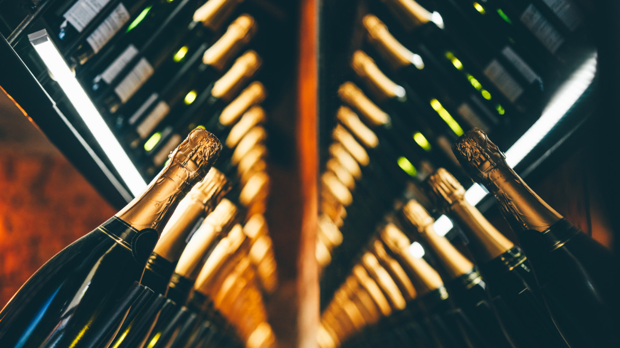 Filléres csúcspezsgő lehet a legjobb vétel 2025 végén: tényleg van olyan jó, mint a Mumm, Dom Pérignon?