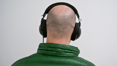 Gigateszten 37 márka fej- és fülhallgatói: ezek most a legjobb vételek, ha minőségit akarsz magadnak