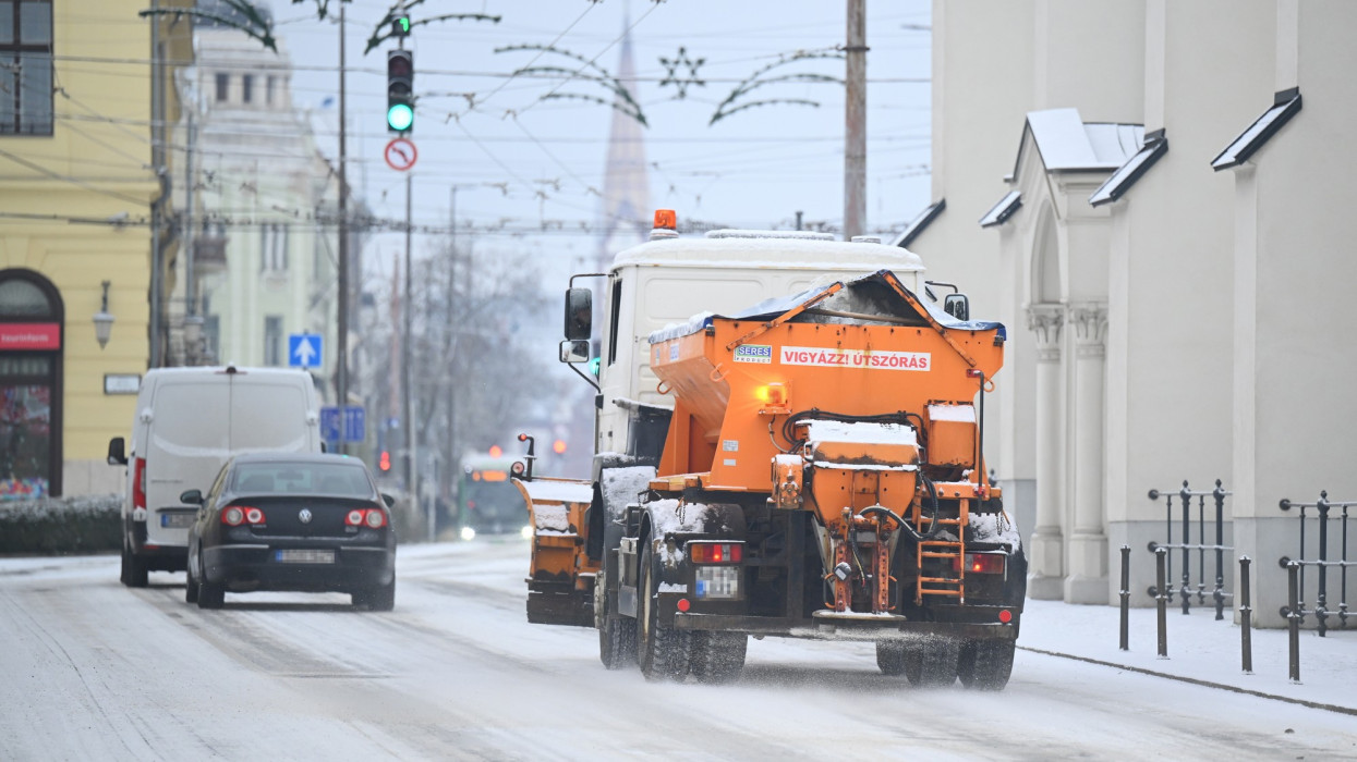Friss hótérkép! Itt 30-50 centi is lehullhat a héten: elképesztő, ami Magyarországra vár