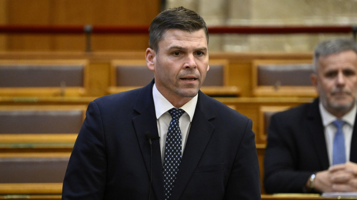 Baj lehet a fűtéssel az év leghidegebb hetén? Megszólalt a miniszterhelyettes, minden egy irányba mutat